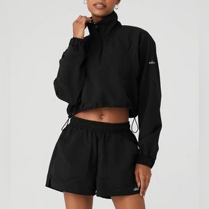 Alo Yoga Cropped 1/4 Zip Alumni Pullover & Shorts set - XXS/XS size, Black